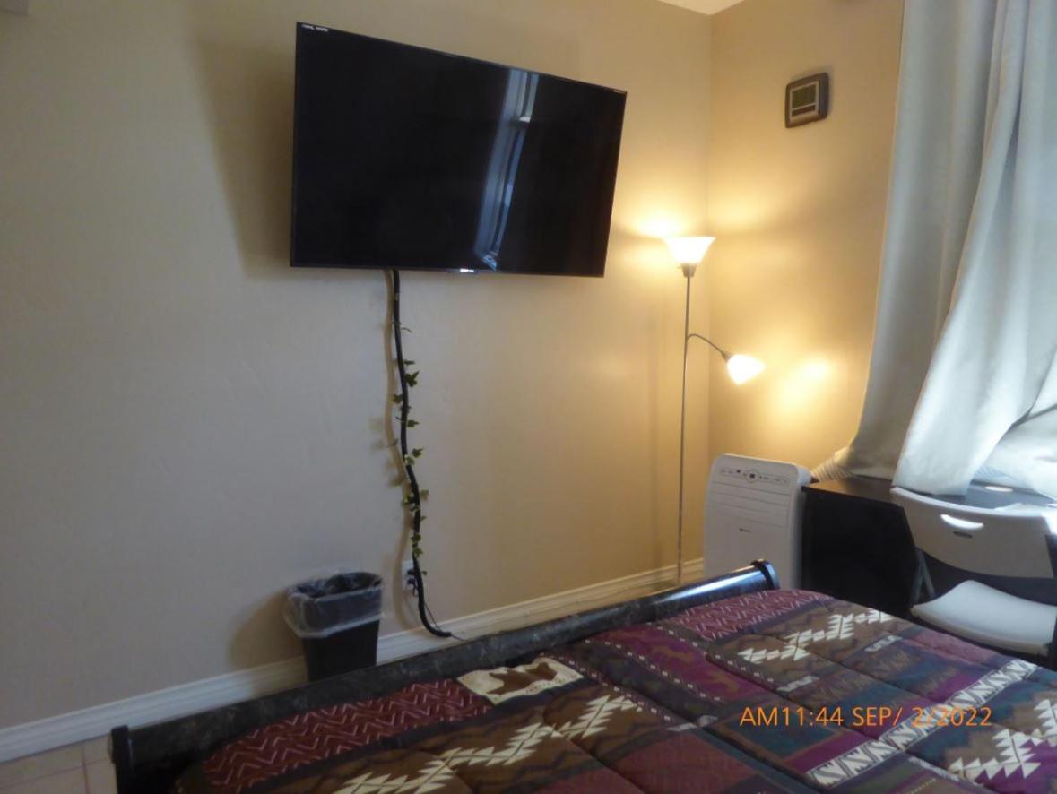 Mansion On The Hill Let 4 Rooms, 5Th Cost Extra Sage Eksteriør bilde
